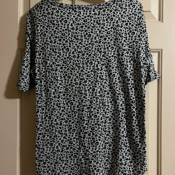 LOFT Vintage Soft Tee, Animal Print, L - Picture 2 of 3